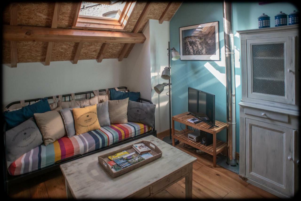 Grand Studio Duplex Proche De La Mer フェカン エクステリア 写真